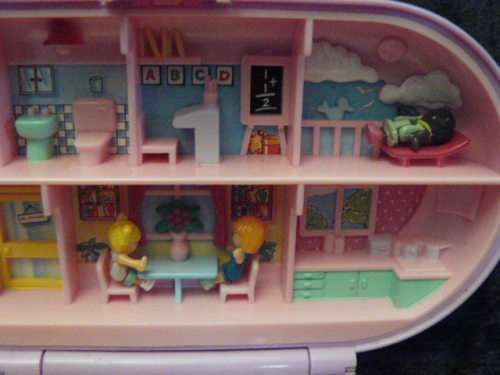 POLLY POCKET BLUEBIRD SERIES SCHOOL DAYS