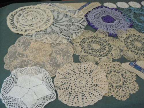 LARGE LOT OF LUCKY DIP DOILIES !!!@@@!!!