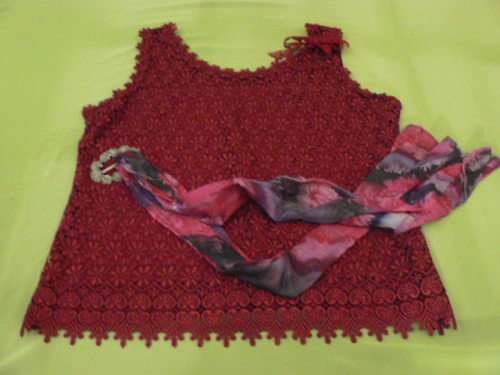 LACEY VINTAGE-LIKE TOP WITH SASH AND BUCKLE