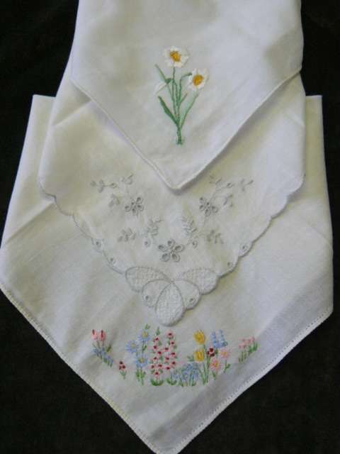 VINTAGE COTTON HANKIES