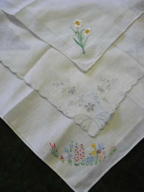 VINTAGE COTTON HANKIES