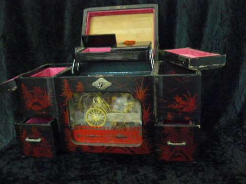 ORIENTAL JEWLERY BOX TO BE RESTORED - VINTAGE REDUCED