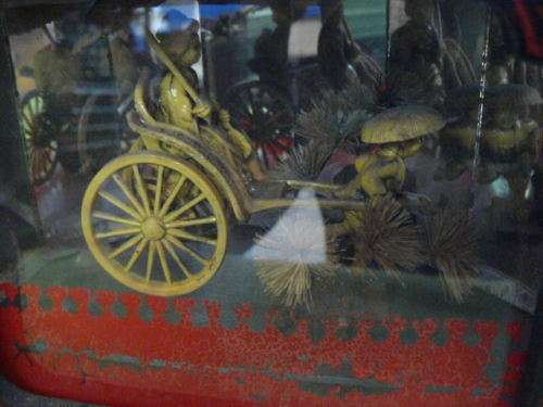 ORIENTAL JEWLERY BOX TO BE RESTORED - VINTAGE REDUCED