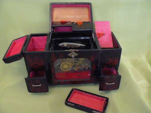 ORIENTAL JEWLERY BOX TO BE RESTORED - VINTAGE REDUCED