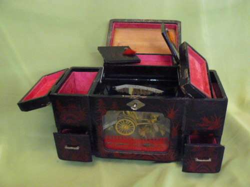 ORIENTAL JEWLERY BOX TO BE RESTORED - VINTAGE REDUCED
