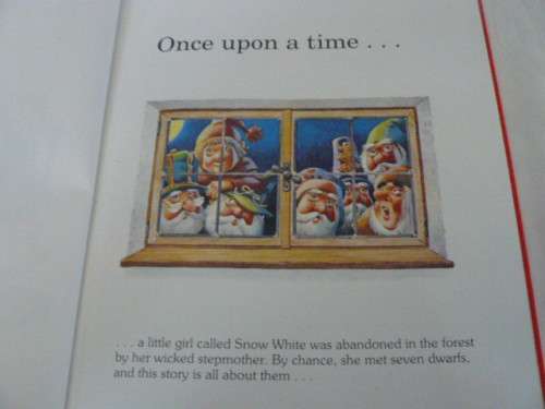 SNOW WHITE GREAT FAIRY TALE CLASSICS HARD COVER BOOK WITH PICTURES 55 P