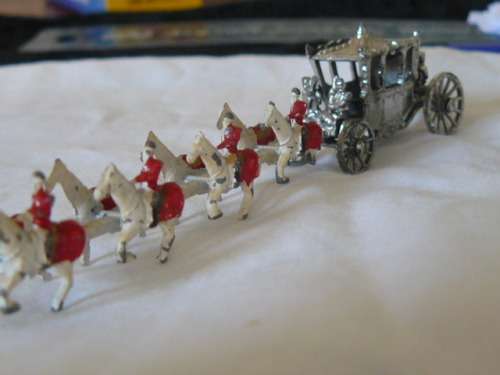 Antique Miniature Metal Horse Carriage
