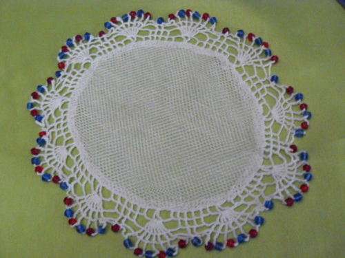 JUG COVER WITH BLUE AND RED BEADS 17 CM