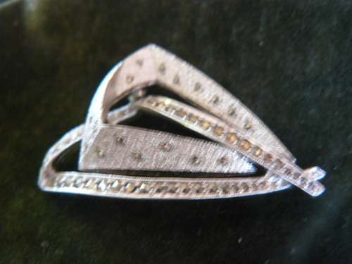 VINTAGE MARCAZITE BROOCH