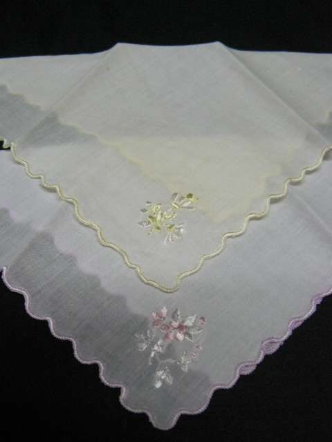 VINTAGE COTTON EMBROIDERED HANKIE X2