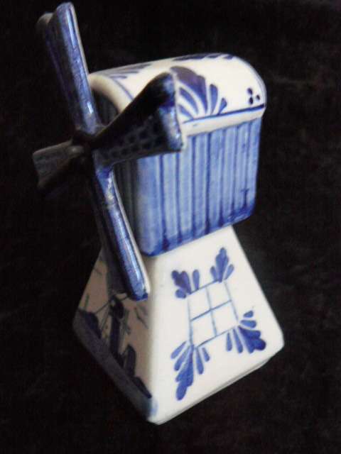 BLUE AND WHITE WINDMILL