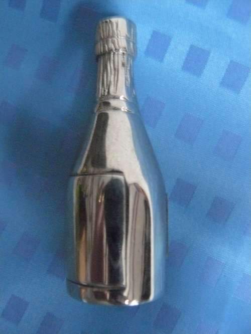 CLOCK QUARTZ BOTTLE