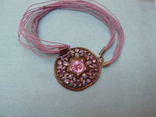 NECKLACE AND PENDANT