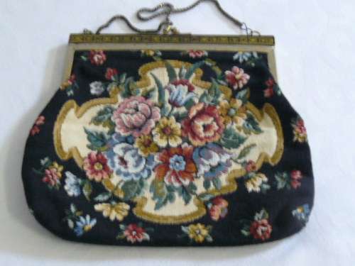 VINTAGE LIKE PETIT POINT CLUTCH BAG