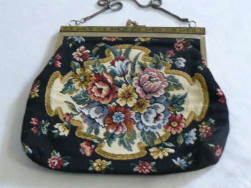 VINTAGE LIKE PETIT POINT CLUTCH BAG