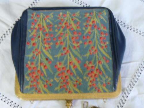 LEATHER EMBROIDERED BAG STUNNING VINTAGE