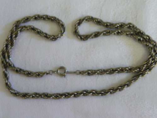 SILVER TONED CHAIN
