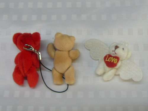 3X MINIATURE TEDDYS FOR VALENTINE