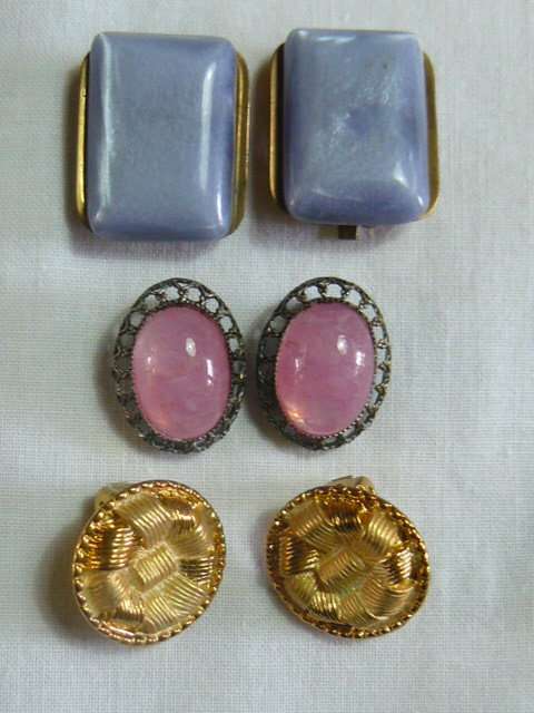 FASHION EARRINGS 3 PAIRS