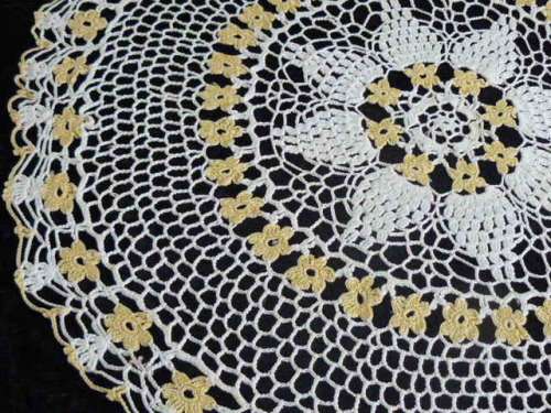 HAND CROCHETED DOILIE