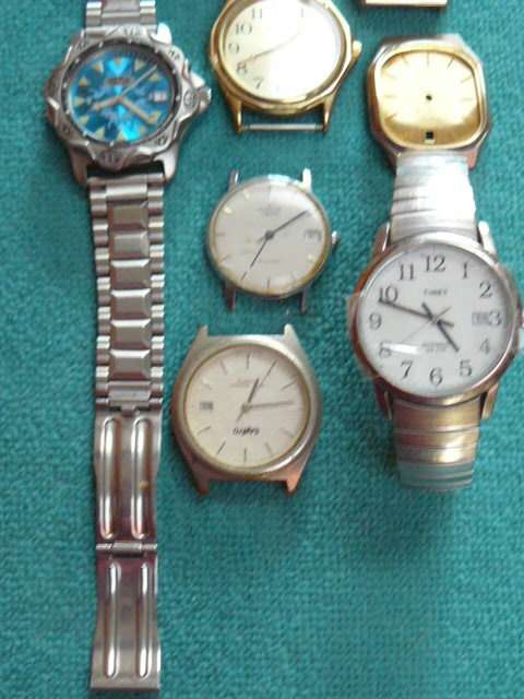 QUARTZ WATCHES SOLD AS SPARES