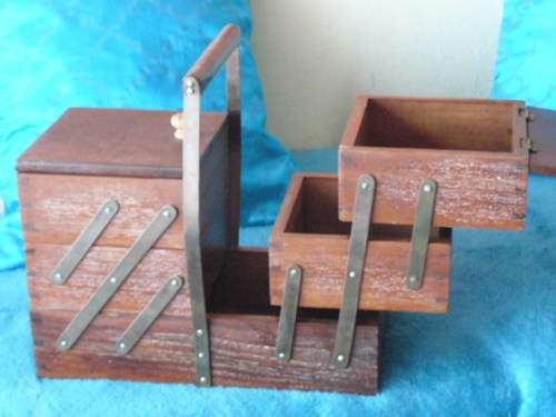 LARGE WOODEN PULL OUT TRAY WITH BRASS VINTAGE SEWING BASKET!@!@!@!