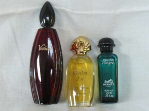 MINIATURE GLASS COLLECTABLE PERFUME BOTTLES REFILLABLE FULL X 3