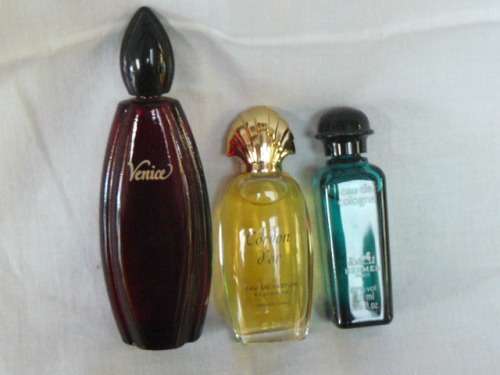 MINIATURE GLASS COLLECTABLE PERFUME BOTTLES REFILLABLE FULL X 3