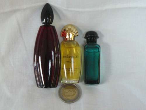 MINIATURE GLASS COLLECTABLE PERFUME BOTTLES REFILLABLE FULL X 3