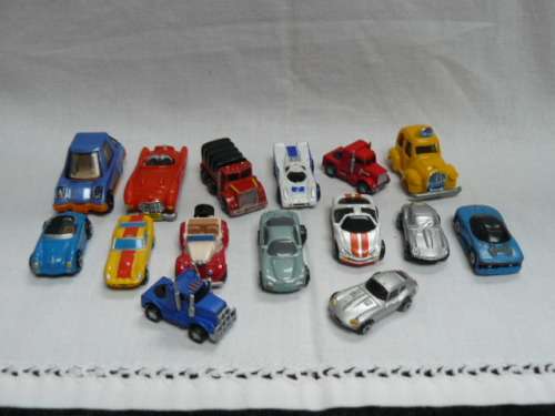 MINIATURE CARS METAL AND PLASTIC LOT