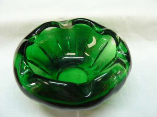MURANO  GLASS ASHTRAY LOVELY
