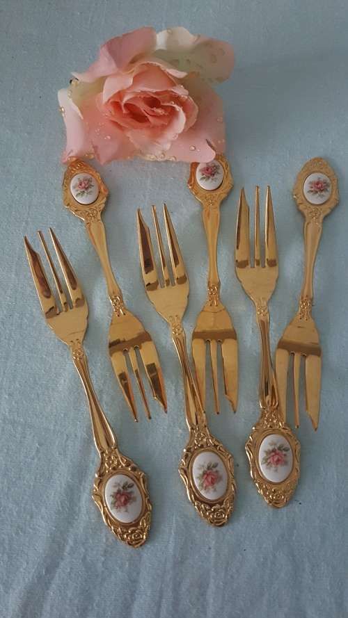 Royal Albert 24ct gold plate memory rose 6x cake forks