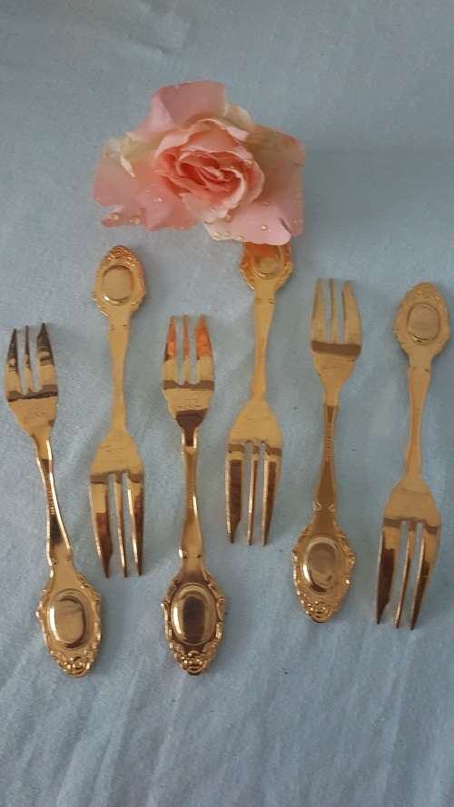 Royal Albert 24ct gold plate memory rose 6x cake forks