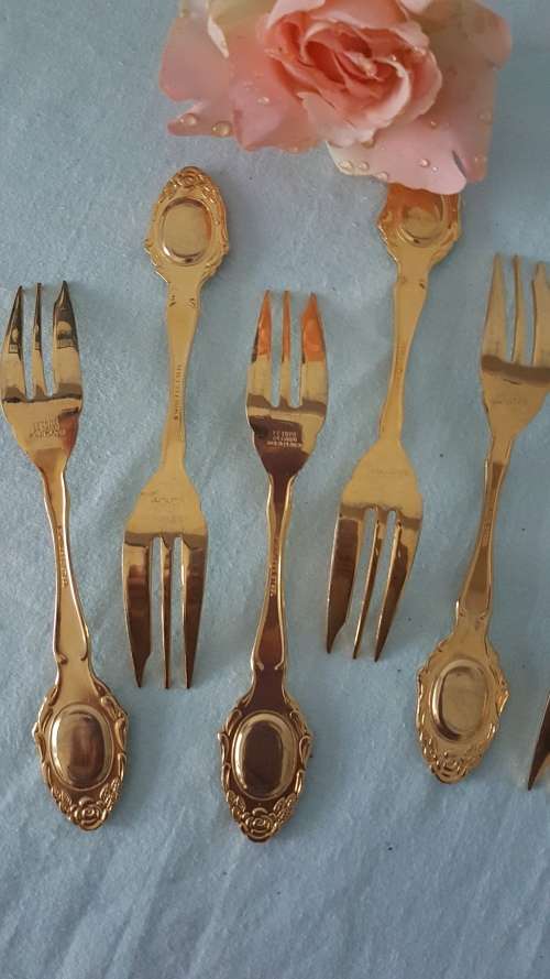 Royal Albert 24ct gold plate memory rose 6x cake forks