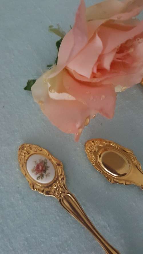 Royal Albert 24ct gold plate memory rose 6x cake forks