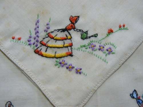 VINTAGE COTTON EMBROIDERED HANKIES ORIGINALY BOXED NORTHERN IRELAND