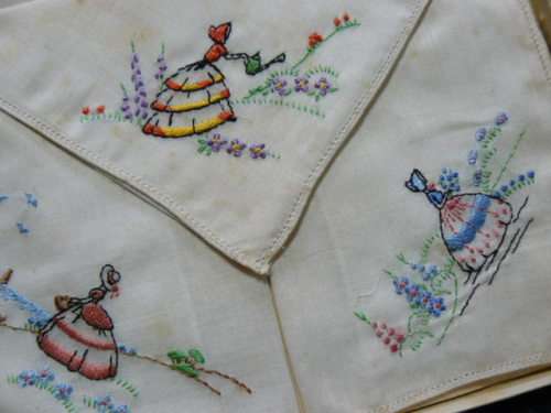 VINTAGE COTTON EMBROIDERED HANKIES ORIGINALY BOXED NORTHERN IRELAND
