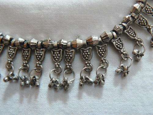 SILVER TONED FASHION CHAIN