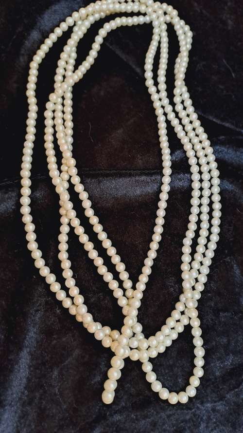 2x long single strand faux pearl necklaces