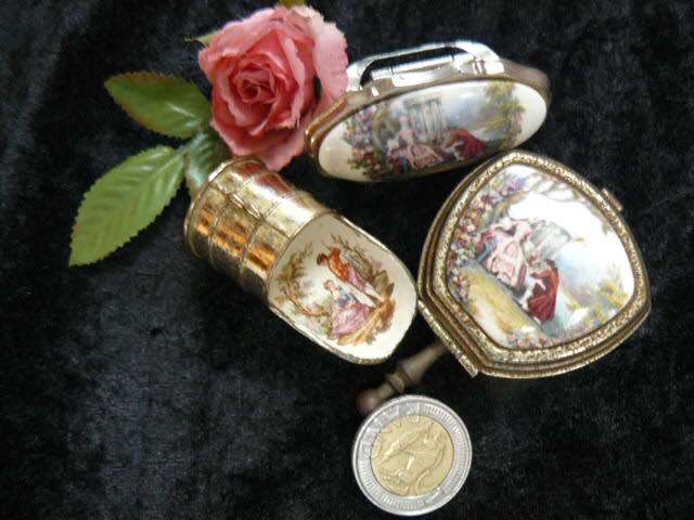 VINTAHE LIP STICK HOLDER WITH MIRROR TRAVEL ASHTRAY AND SCOOP FOR SWEETNERS