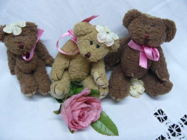 MINIATURE SOFT TEDDYS X 3