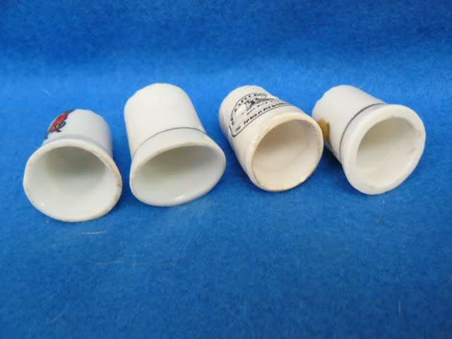 THIMBLES PORCELAIN X 4