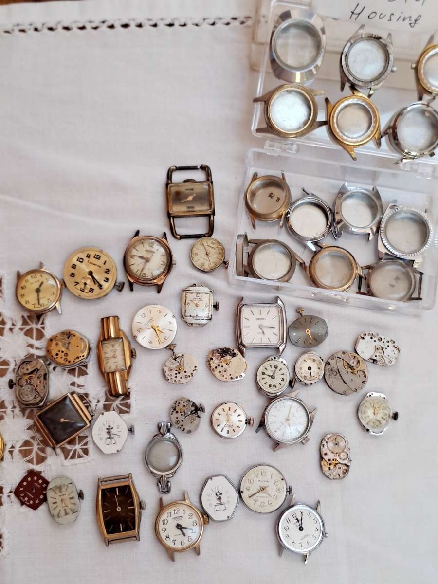 Lot 17 various ladies watches movement and housings