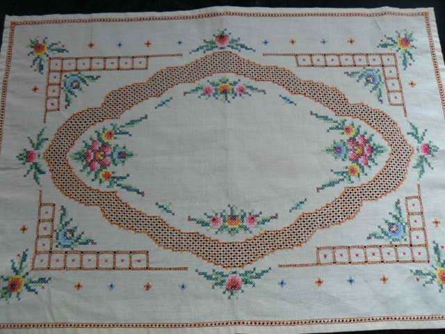 MOST STUNNING COTTON EMBROIDERED CROSS STITCH CLOTH