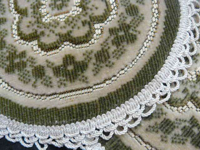 VELVET DOILIES X 2 22 CM