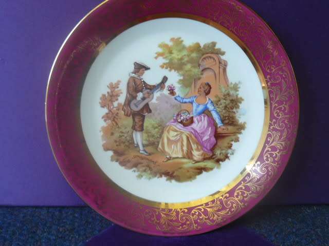 LIMOGES 22 KT GOLD NO DAMAGE 25 CM DIAMETER