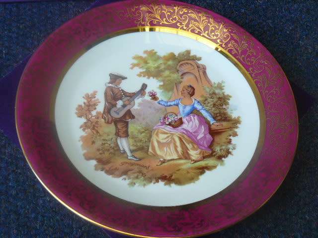 LIMOGES 22 KT GOLD NO DAMAGE 25 CM DIAMETER