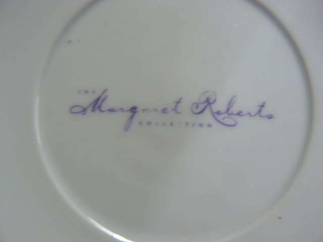 CERAMIC PLATES 1 X MARGARET ROBERTS COLLECTION AND 1 X LAVENDER D PROVENCE