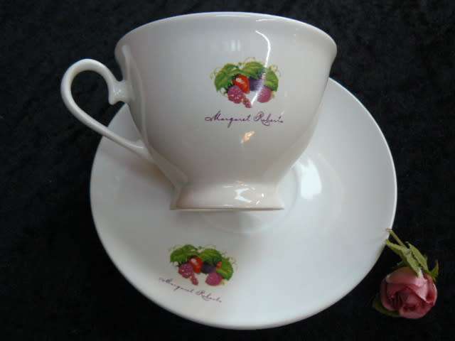 MARGARET ROBERTS COLLECTION DUO