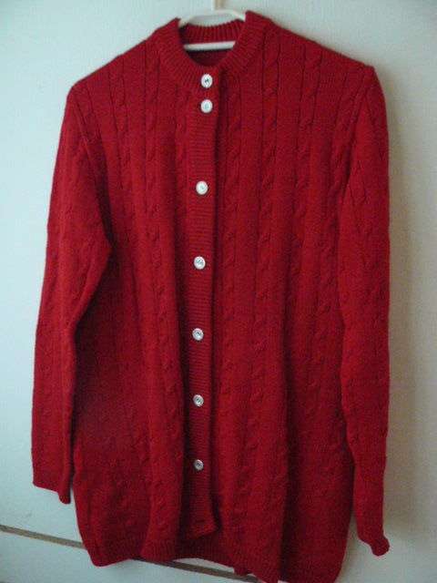 RED JERSERY SIZE M 74 CM LONG 100 % WOOL